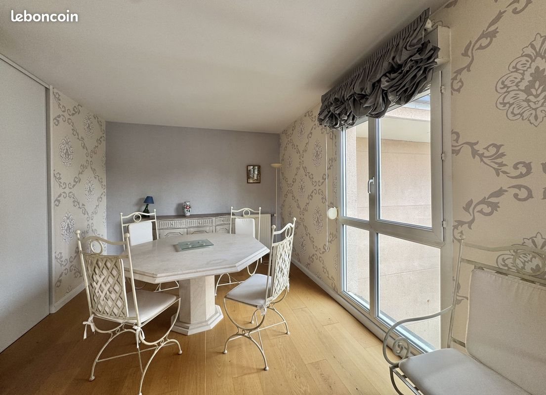 Appartement à vendre, 140m², Beauvais