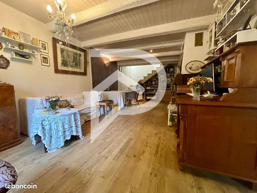 Maison à vendre, 165m², Saint-Quirin
