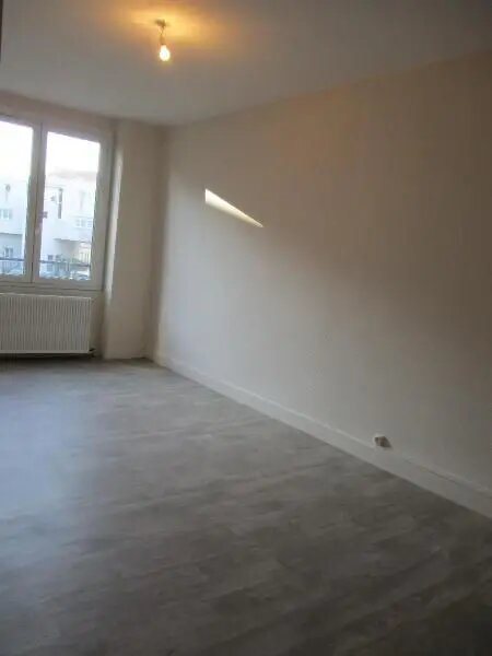Appartement à louer, 70m², Saint-Genest-Lerpt