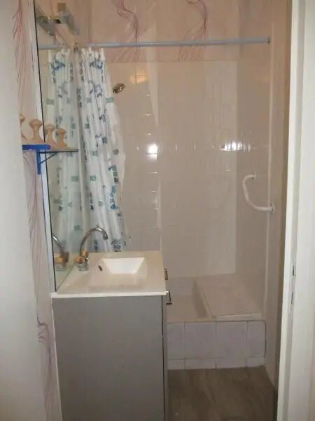 Appartement à louer, 70m², Saint-Genest-Lerpt