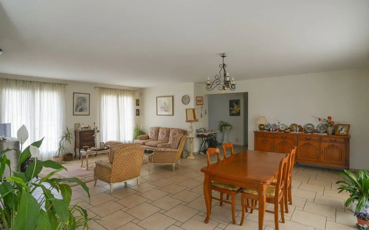 Maison à vendre, 154m², Saint-Médard-en-Jalles