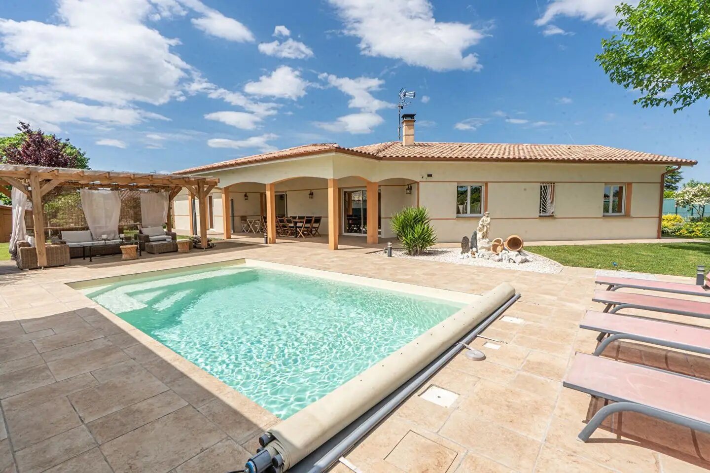 Maison à vendre, 140m², Saint-Médard-en-Jalles