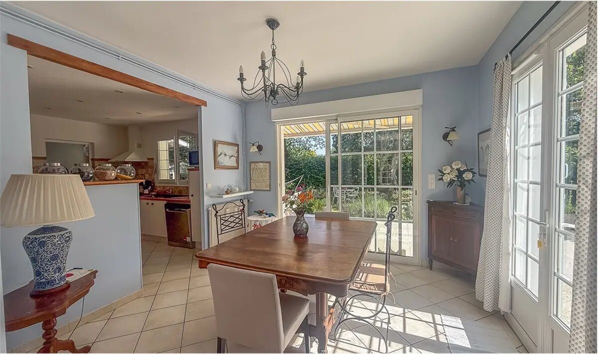 Maison à vendre, 189m², Saint-Médard-en-Jalles