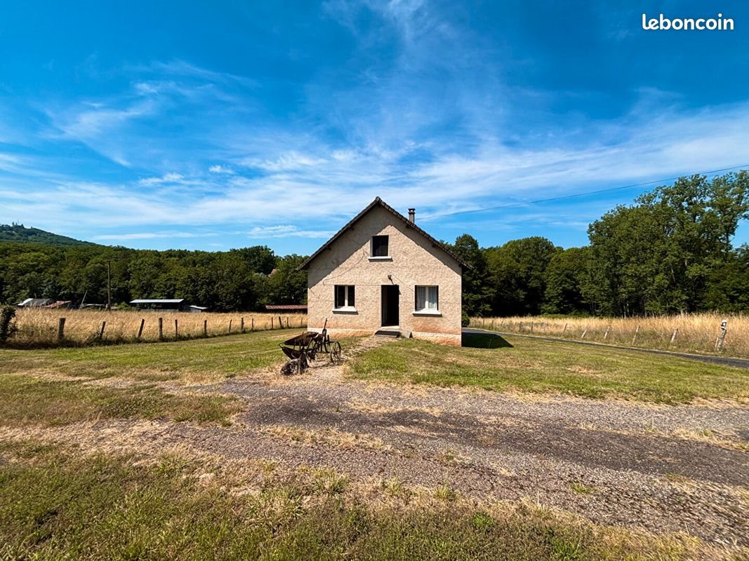 Maison à vendre, 92m², Saint-Pantaléon-de-Larche