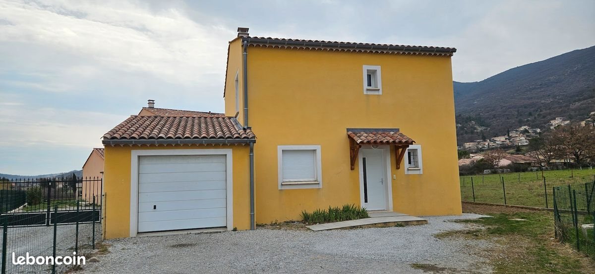 Maison à louer, 103m², Peipin