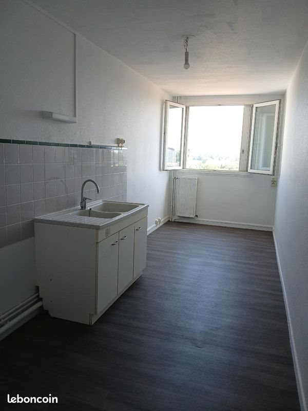 Appartement à louer, 72m², Tours
