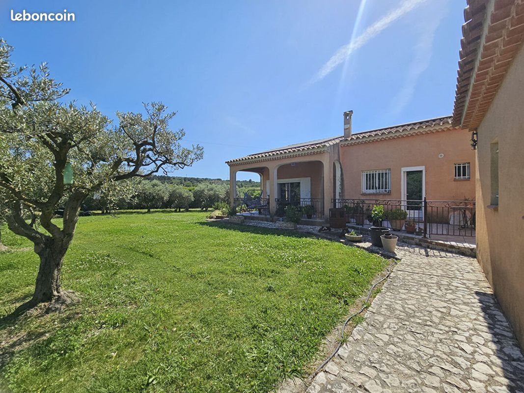 Maison à vendre, 117m², Gignac-la-Nerthe