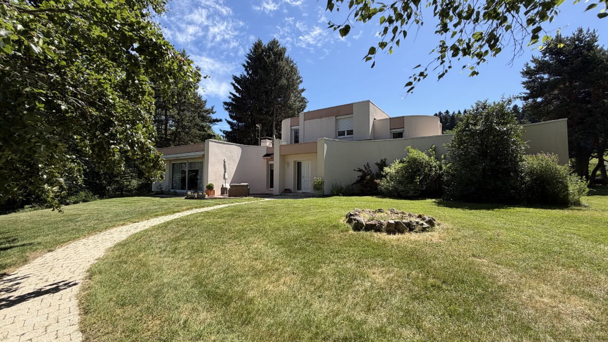 Maison à vendre, 214m², Marlhes