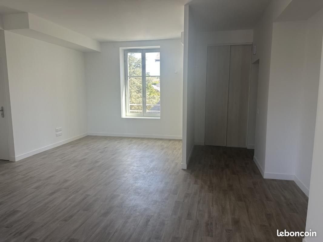 Appartement à louer, 91m², Blois