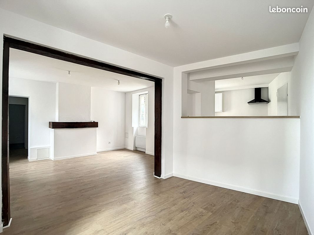 Maison à louer, 87m², Courmelles