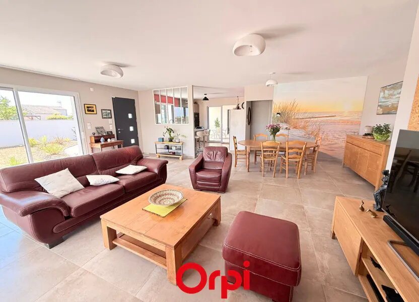 Maison à vendre, 128m², Surgères