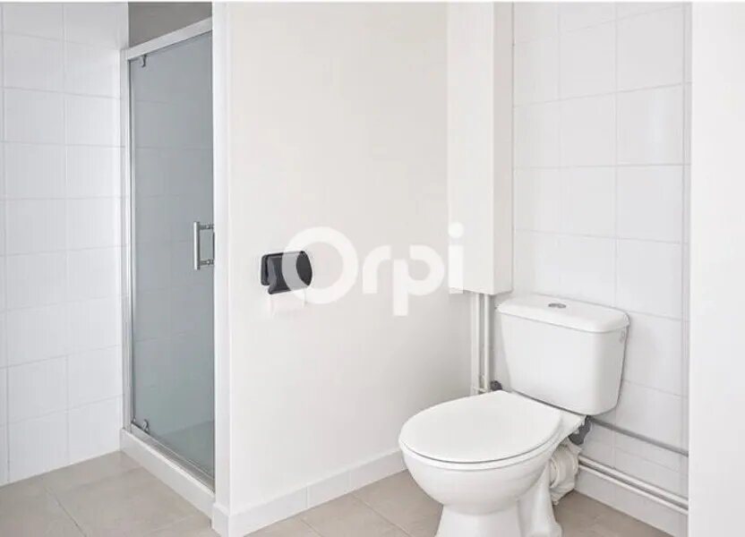 Appartement à louer, 24m², Saintes