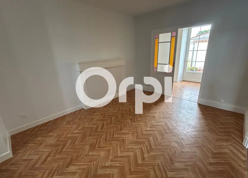 Maison à louer, 105m², Muron