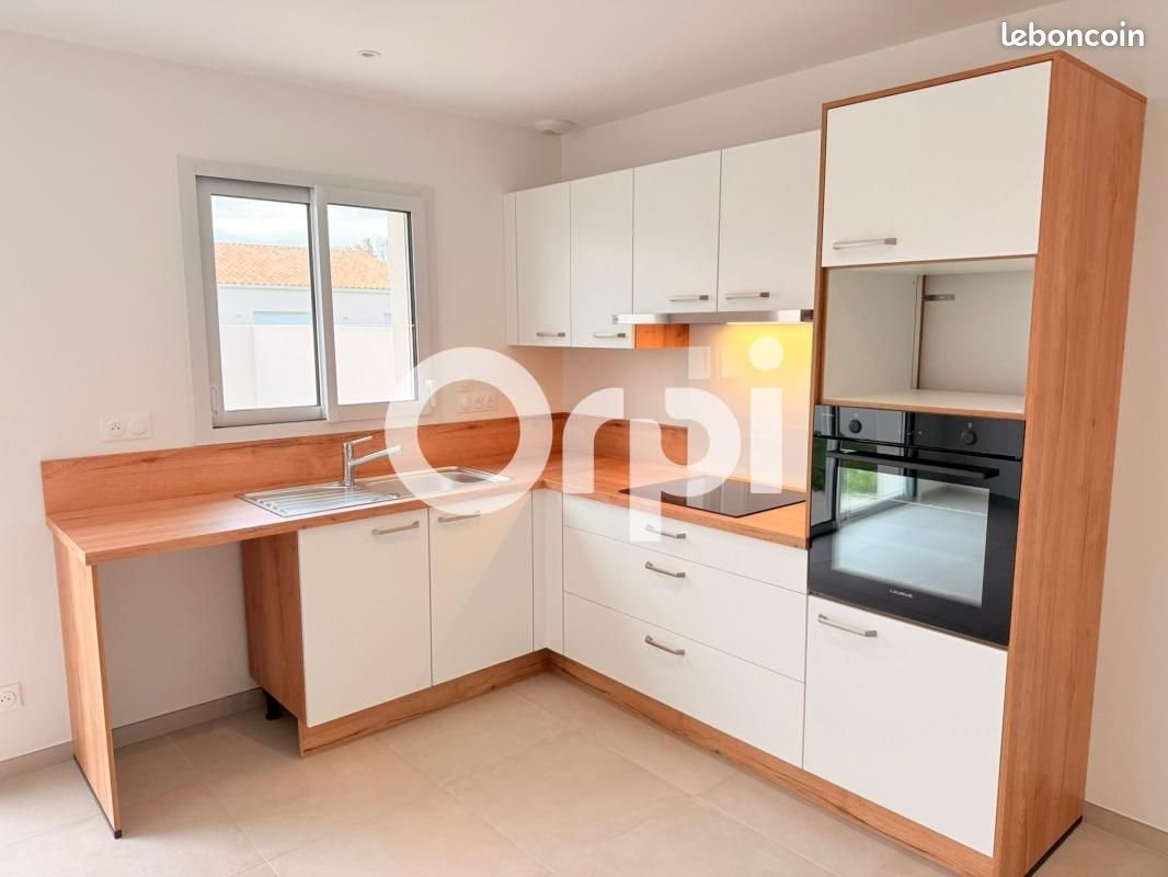 Maison à louer, 79m², Surgères