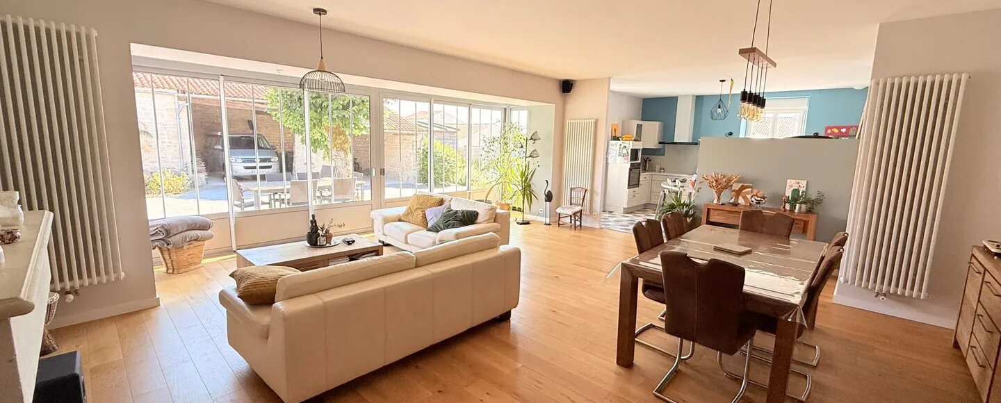 Maison à vendre, 170m², Surgères