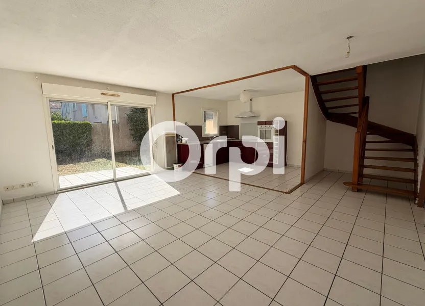 Maison à vendre, 85m², Échillais