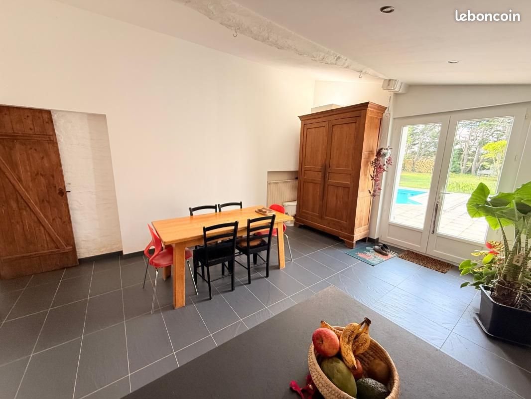 Maison à vendre, 216m², Genouillé