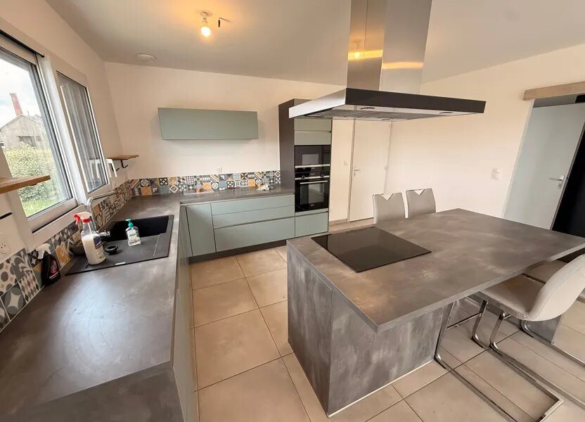Maison à vendre, 95m², Marsais