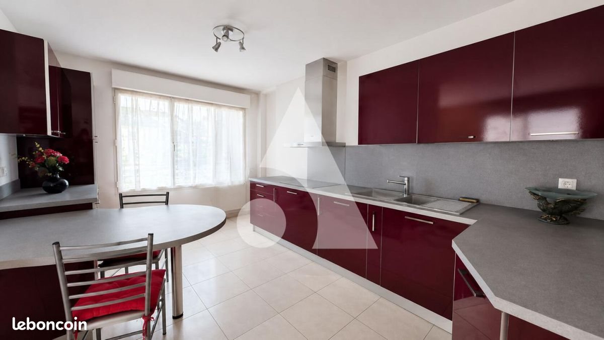 Appartement à vendre, 79m², Sainte-Geneviève-des-Bois