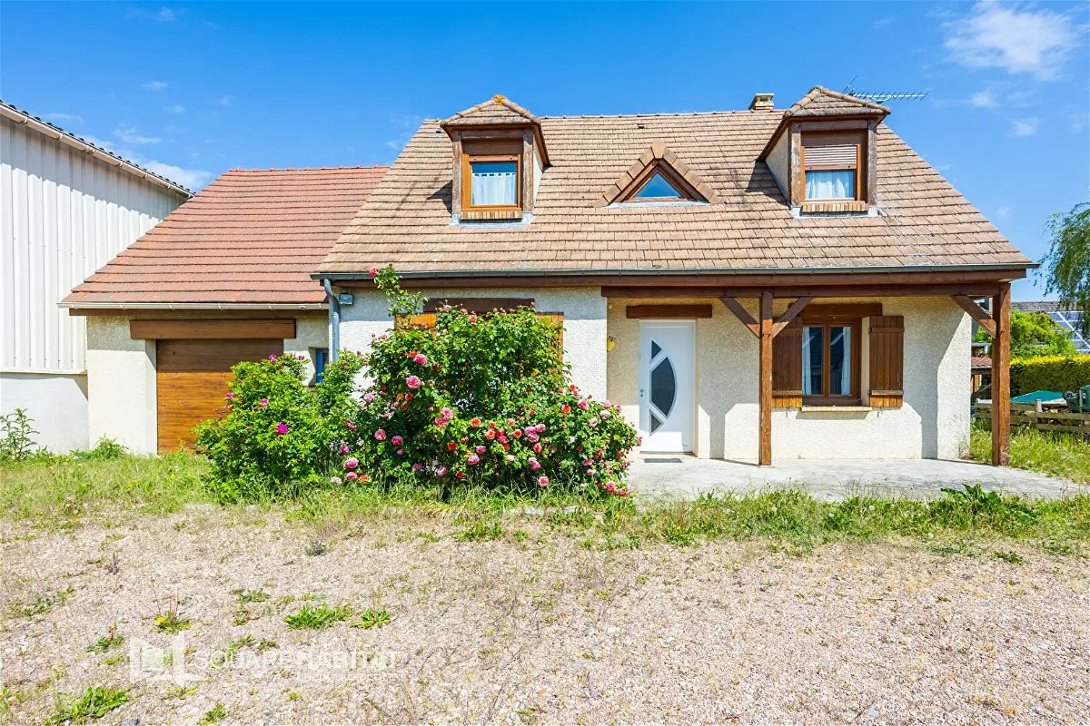 Maison à vendre, 140m², Mondreville
