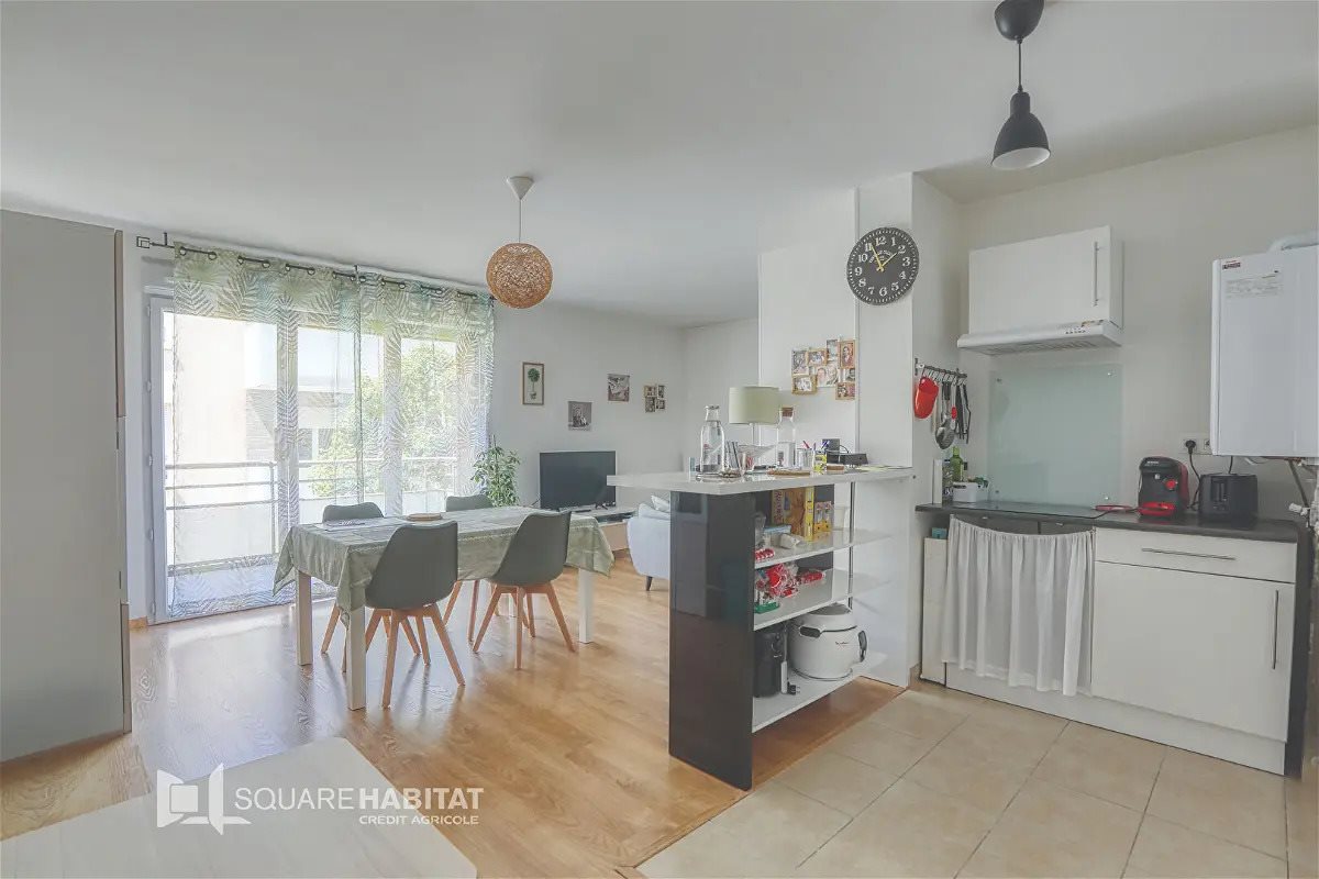 Appartement à vendre, 60m², Saint-Léger-du-Bourg-Denis