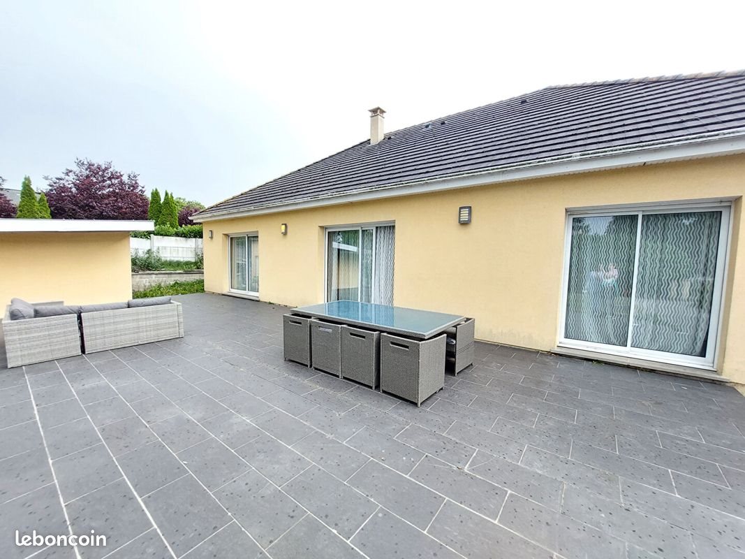 Maison à vendre, 142m², Heuqueville