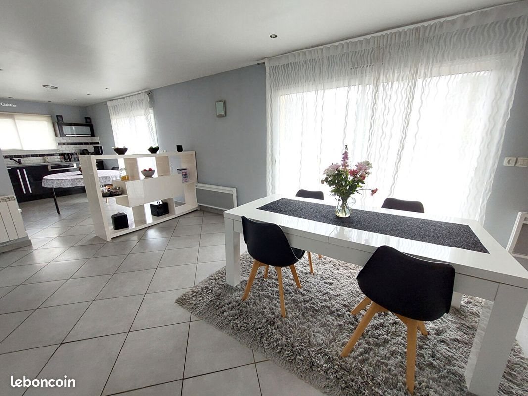 Maison à vendre, 142m², Heuqueville