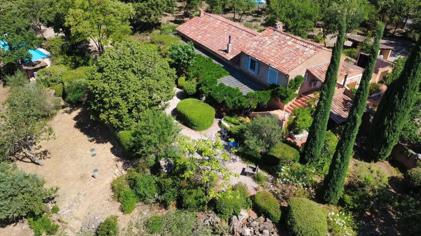 Maison à vendre, 232m², Sillans-la-Cascade