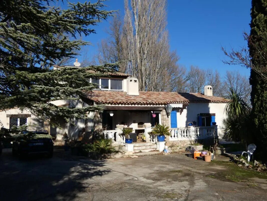 Maison à vendre, 142m², Sillans-la-Cascade