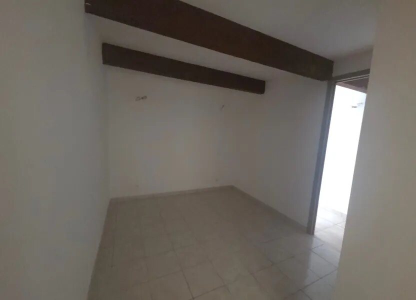 Appartement à louer, 63m², Aups