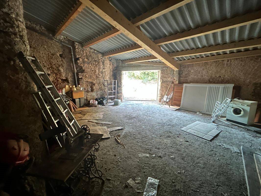 Maison à vendre, 400m², Régusse