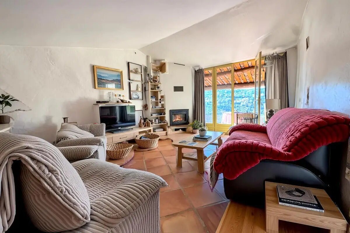 Maison à vendre, 190m², Bauduen