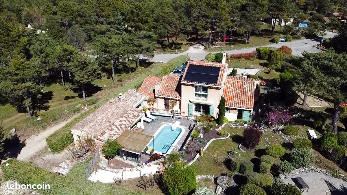 Maison à vendre, 127m², Tourtour