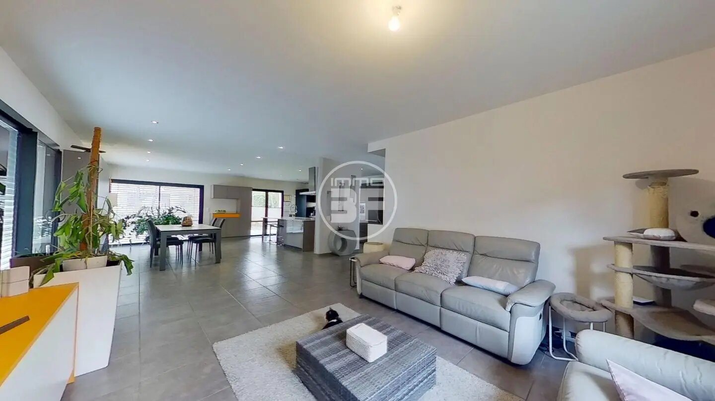 Maison à vendre, 262m², Buschwiller