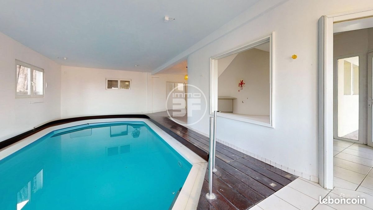 Maison à vendre, 390m², Hégenheim
