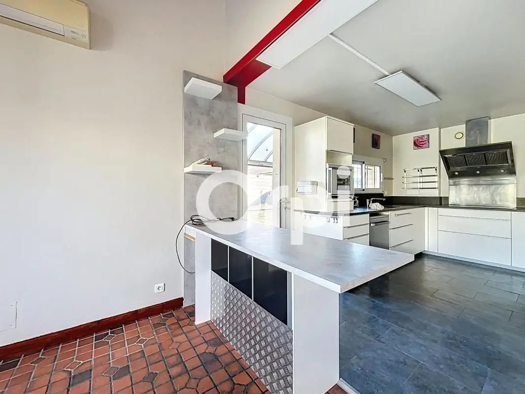 Maison à vendre, 263m², Cournon-d'Auvergne