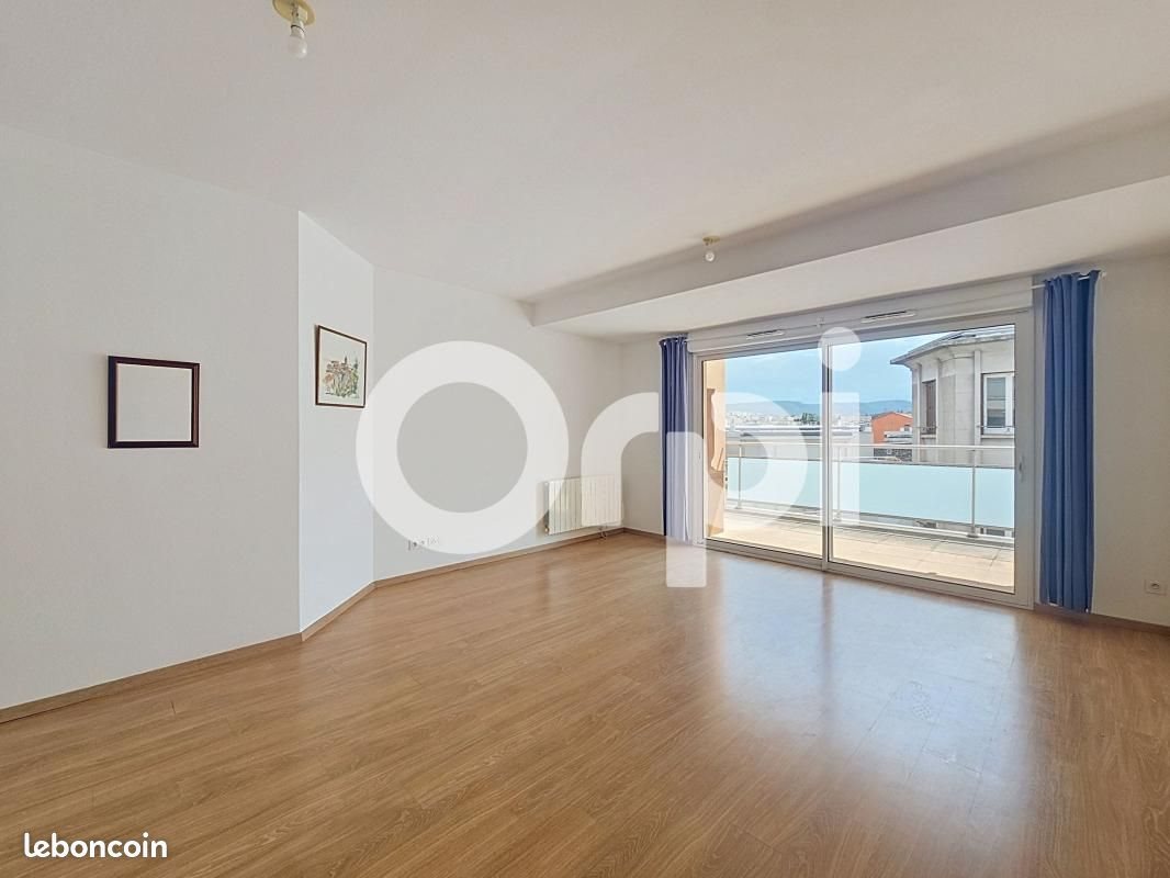 Appartement à vendre, 75m², Clermont-Ferrand