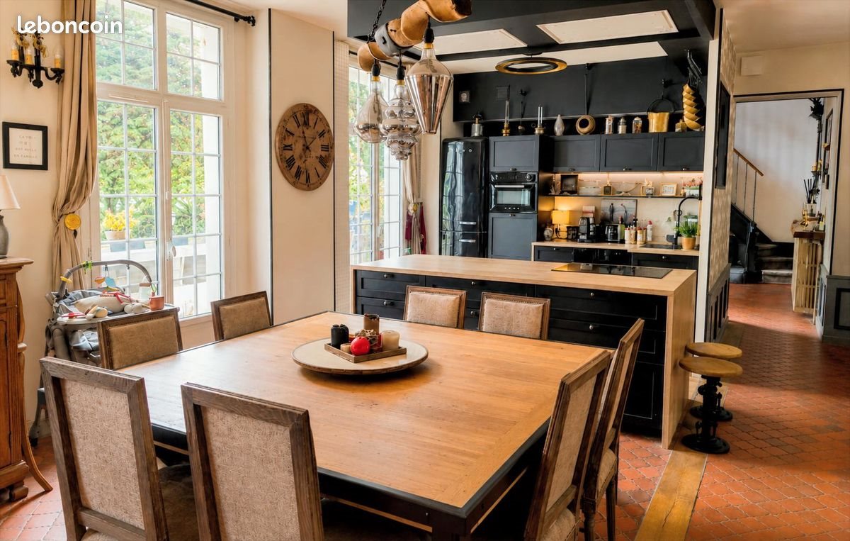 Maison à vendre, 420m², Saint-Cyr-au-Mont-d'Or