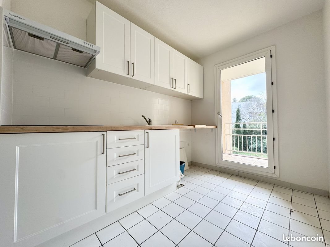 Appartement à louer, 73m², Nîmes