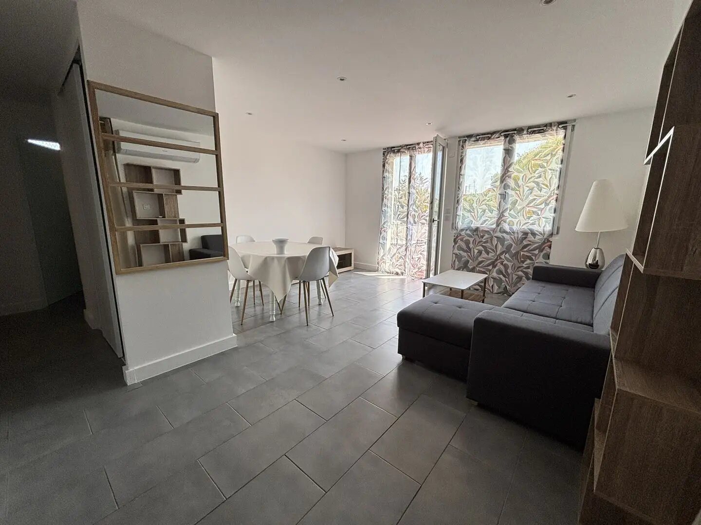 Appartement à louer, 59m², Nîmes