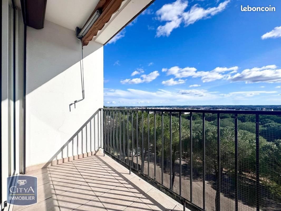 Appartement à louer, 64m², Nîmes