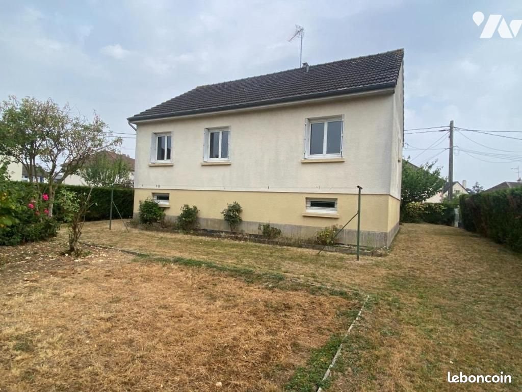 Maison à vendre, 82m², Laval