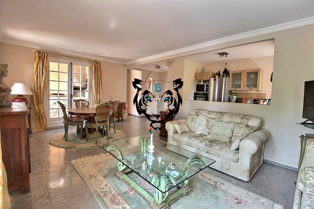 Maison à vendre, 103m², Roquebrune-sur-Argens