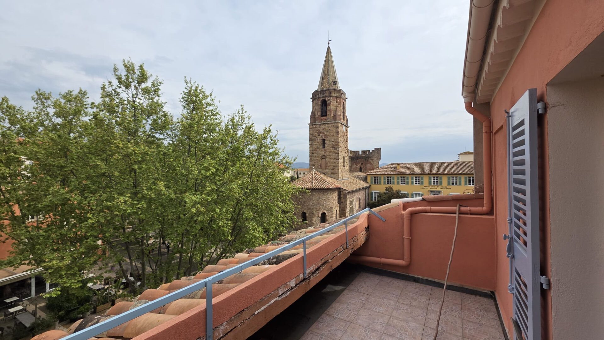 Appartement à louer, 73m², Fréjus
