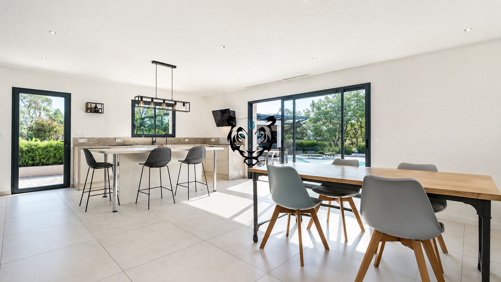 Maison à vendre, 208m², Roquebrune-sur-Argens