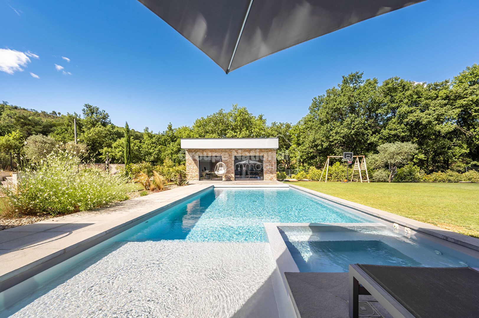 Maison à vendre, 300m², Gréoux-les-Bains