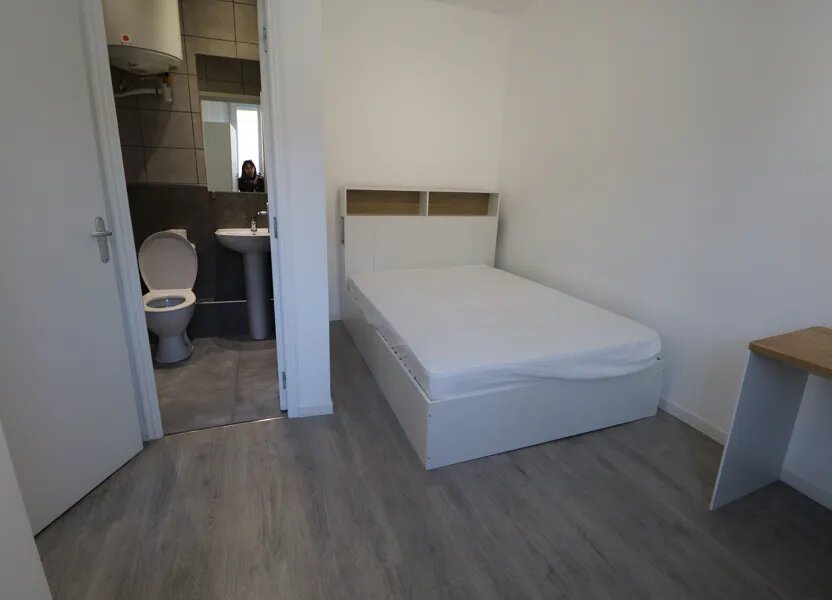 Appartement à louer, 24m², Reims