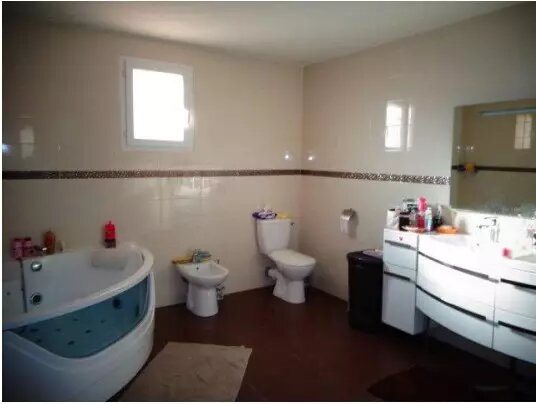 Maison à vendre, 131m², Gignac-la-Nerthe