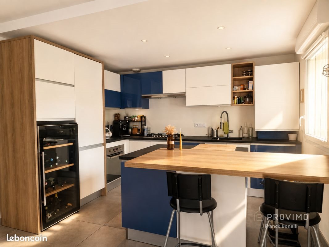 Appartement à vendre, 89m², Feigères