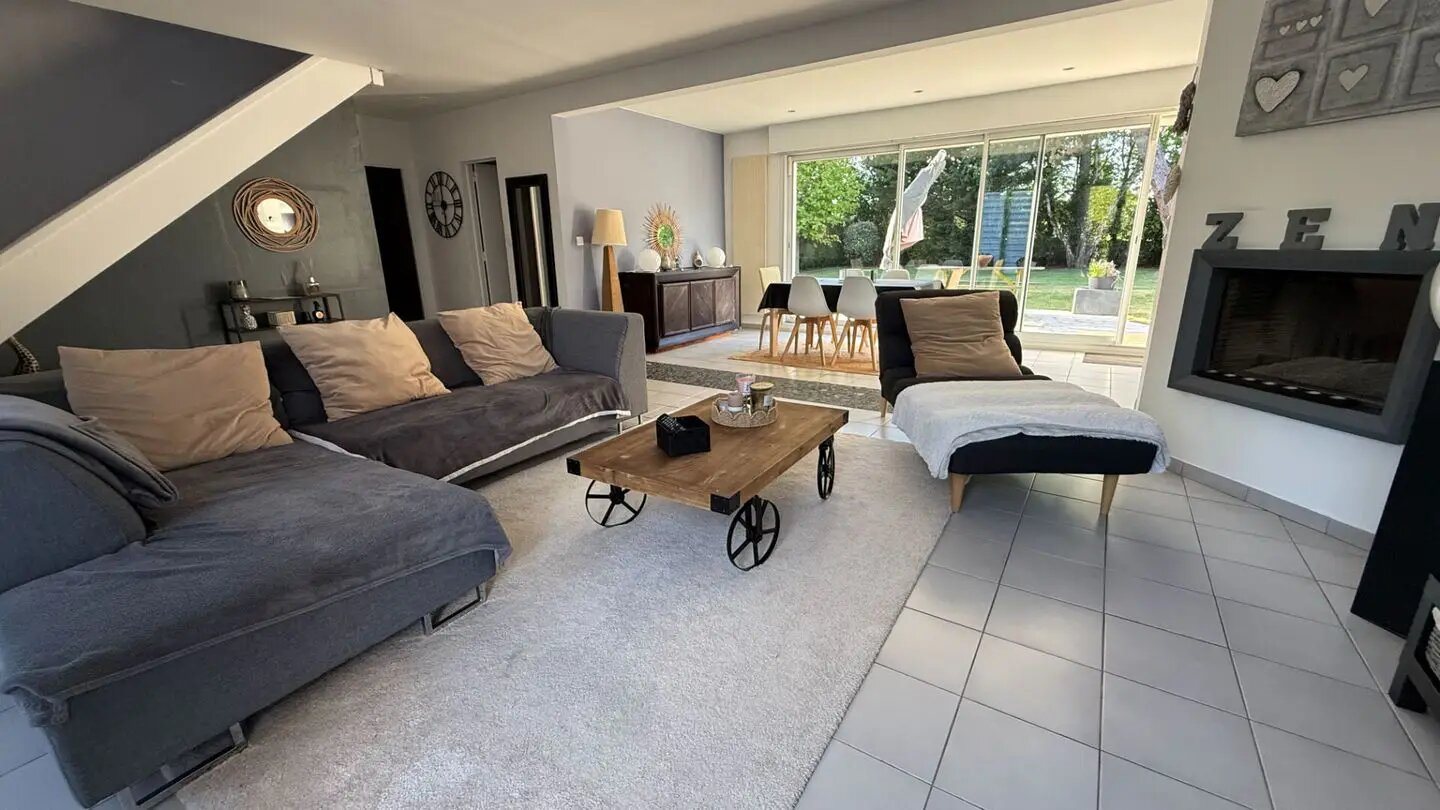 Maison à vendre, 140m², Lésigny